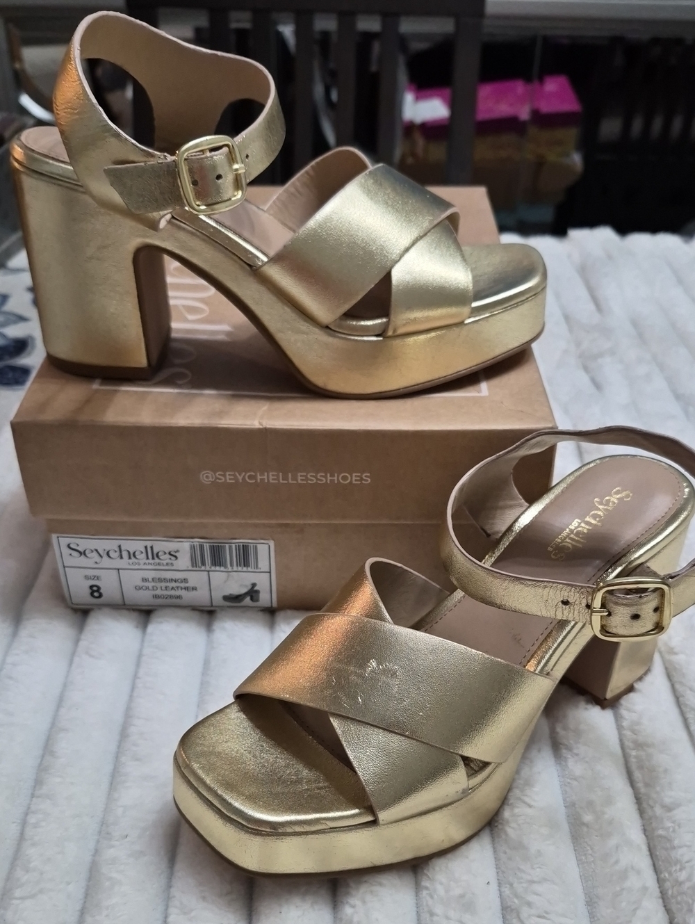 Seychelles Los Angeles Gold Leather Heeled Platform Sandals Womens Sz 8 M